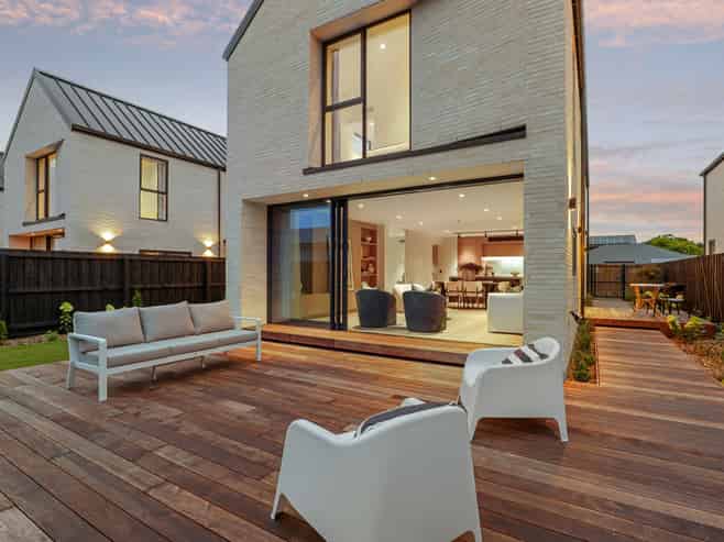 1/13 Lees Road, Strowan