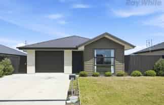 96 Broadway Parade, Rolleston