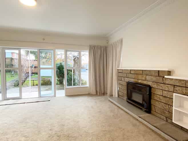 23 Andrew Rd, Howick