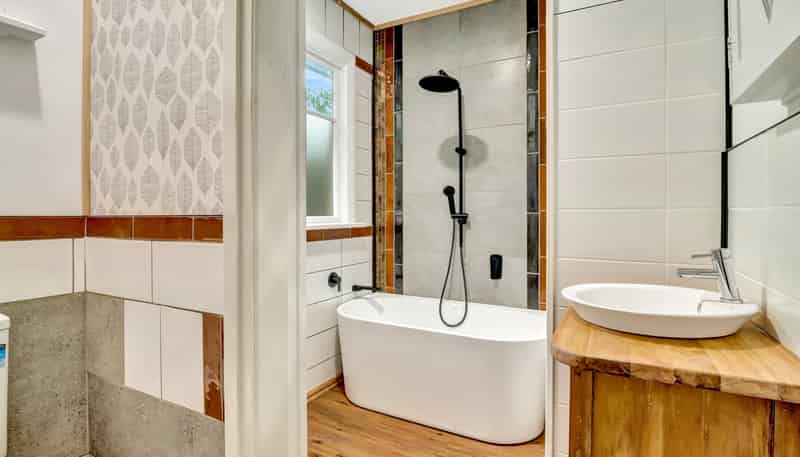 111 Main Road, Waikouaiti