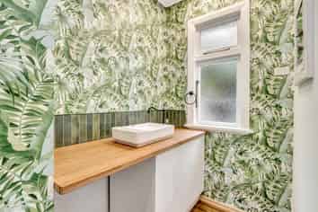 111 Main Road, Waikouaiti