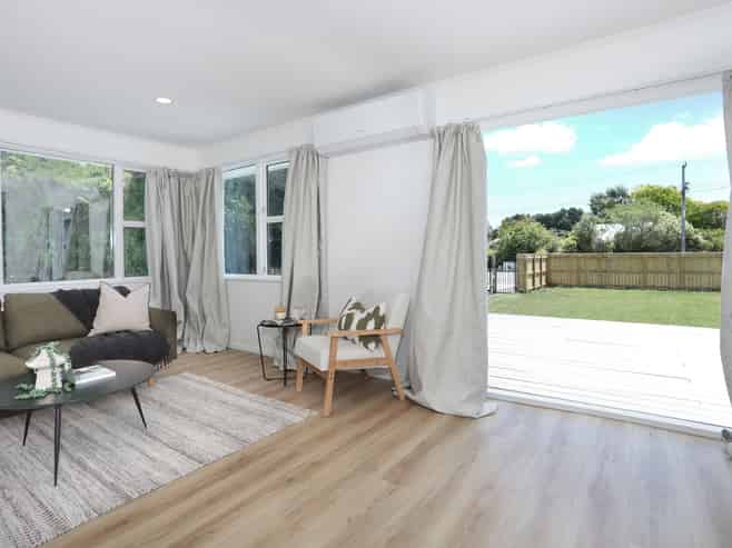 15 High Street, Bulls