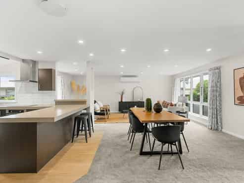 171 Cashmere Road, Cracroft