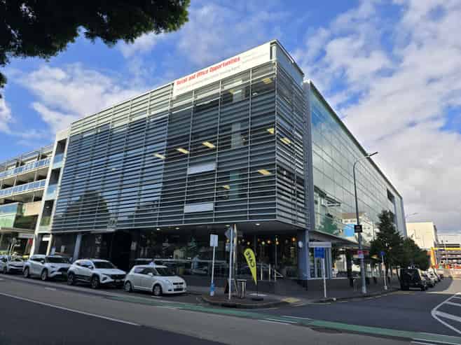 Modern Newmarket Office