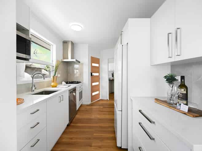 10 Pamela Place, Deanwell