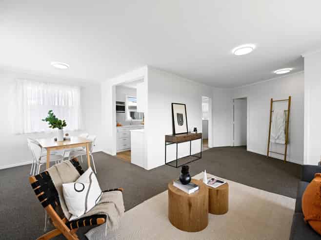 10 Pamela Place, Deanwell