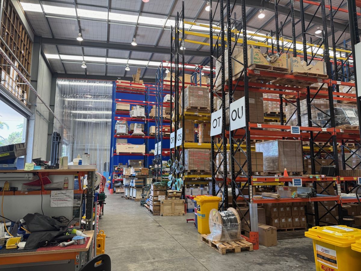 Premium industrial facility – další