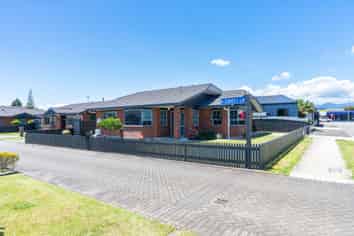 2 Surrey Lane, Levin