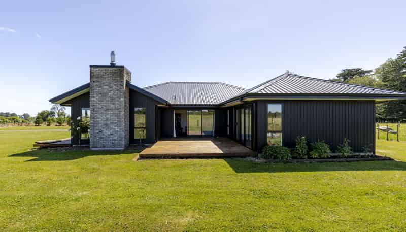 340 Norfolk Road Lower, Inglewood