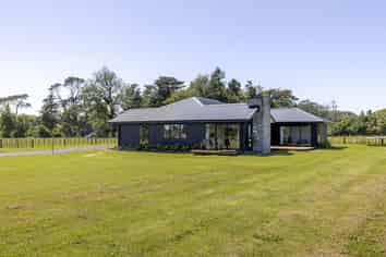 340 Norfolk Road Lower, Inglewood