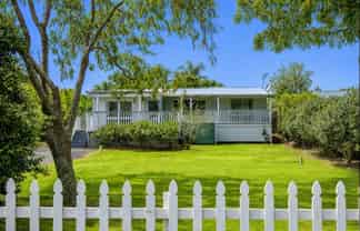 16 Natzka Road, Ostend