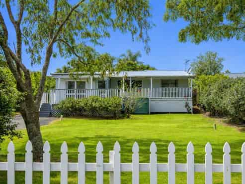 16 Natzka Road, Ostend