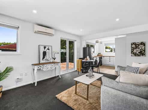 5/527 Worcester Street, Linwood