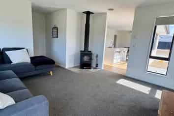 37 Eric Crozier Road, Darfield