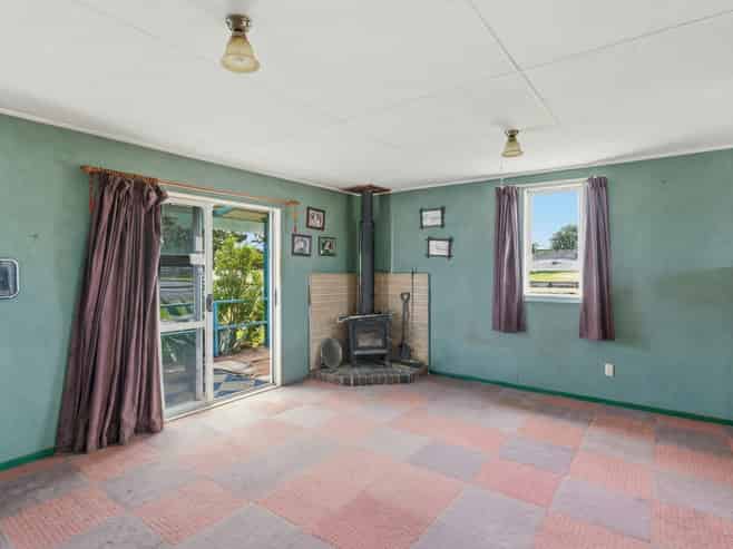 7 Takitimu Street, Waitarere Beach