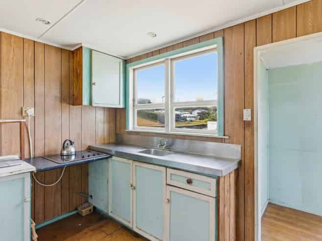 7 Takitimu Street, Waitarere Beach