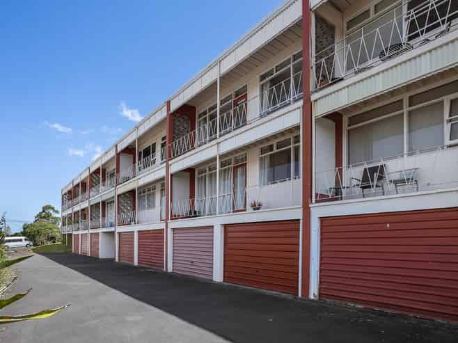 9/219 Onewa Road, Birkenhead