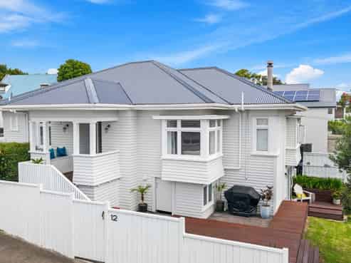 12 Hadfield Avenue, Waterview