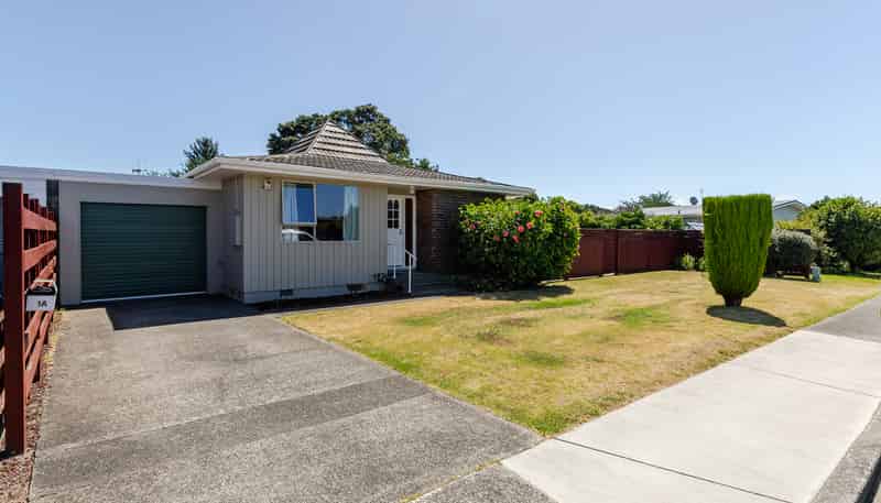 1a Cypress Grove, Paraparaumu