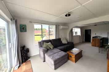 9 Cargill Street, OWAKA