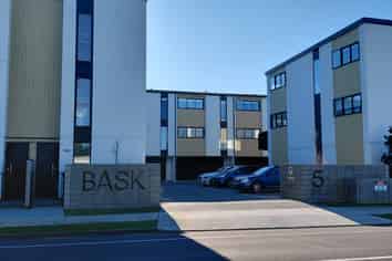 2/5D Maranui Street, Mount Maunganui