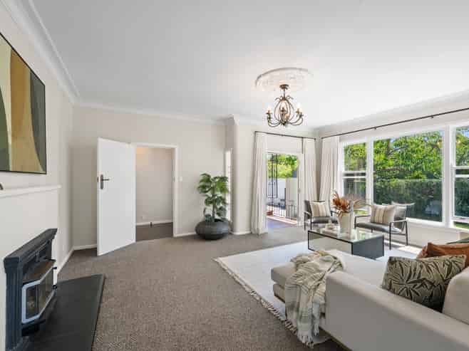 1110 Williams Street, Frimley