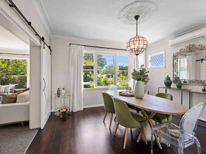 1110 Williams Street, Frimley