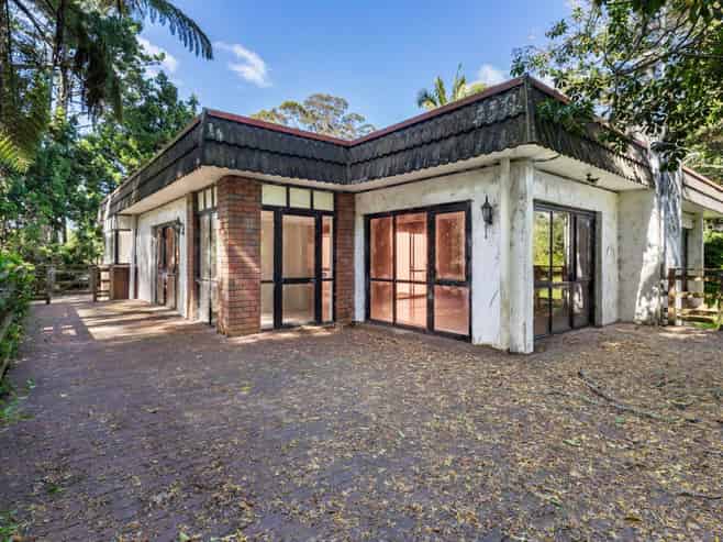 31 Cascade Road, Bombay