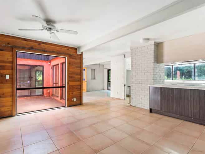 31 Cascade Road, Bombay