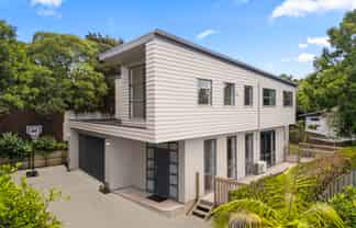 17A Tahu Crescent, Sunnynook