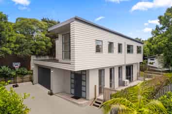 17A Tahu Crescent, Sunnynook