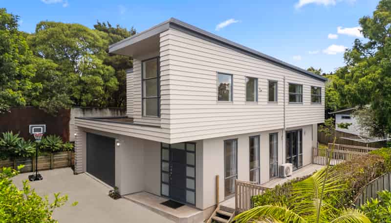 17A Tahu Crescent, Sunnynook