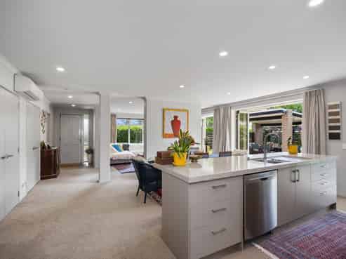 2 Barometer Way, Pyes Pa