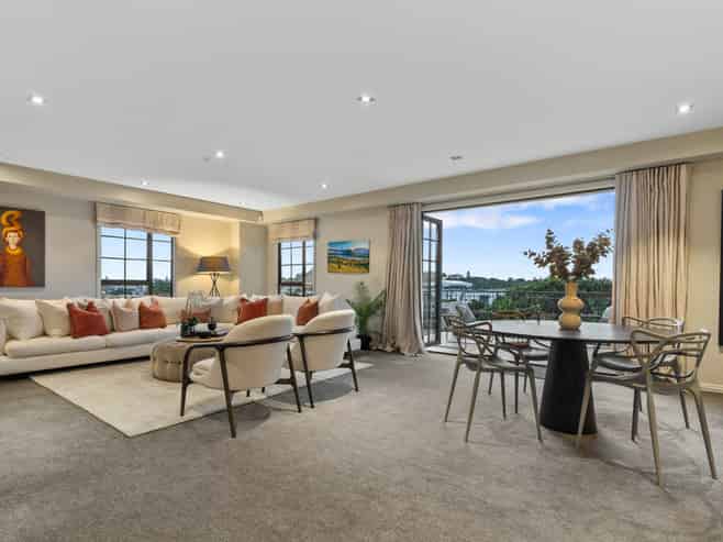 7/2 Bassett Road, Remuera