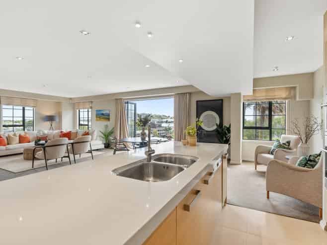 7/2 Bassett Road, Remuera