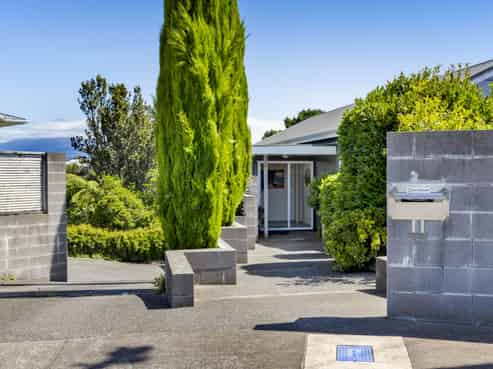 11 Margaret Place, Merrilands