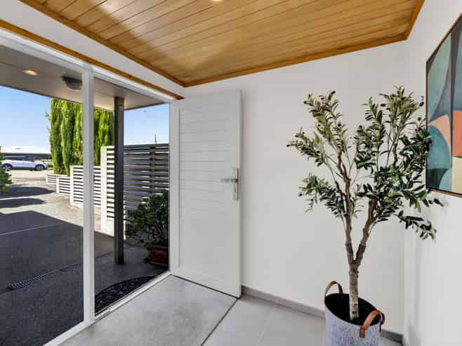 11 Margaret Place, Merrilands