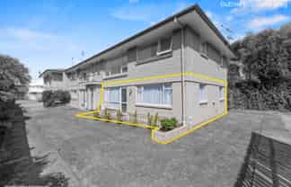 2/121A Papanui Road, Merivale