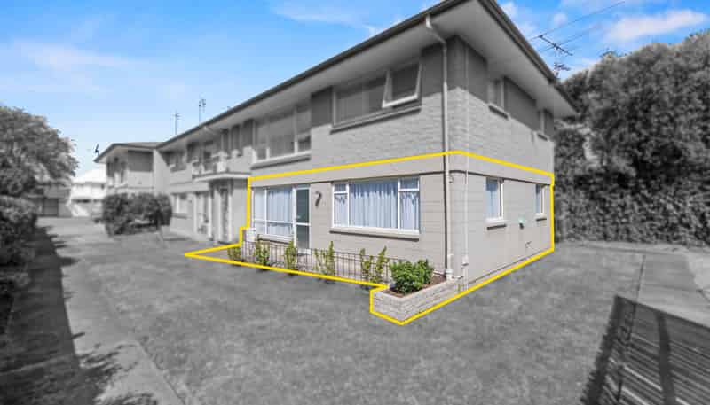 2/121A Papanui Road, Merivale