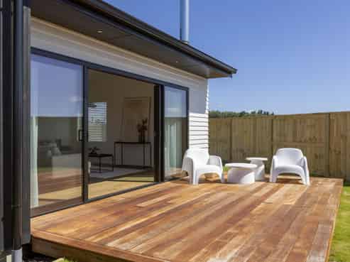 6 Neinei Place, Wharewaka