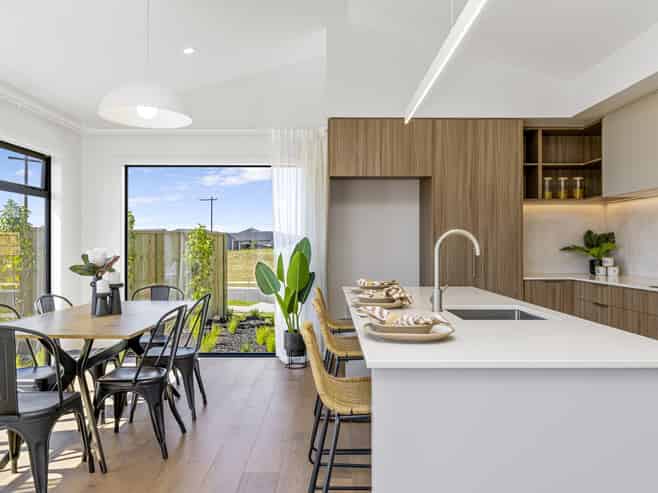 6 Neinei Place, Wharewaka