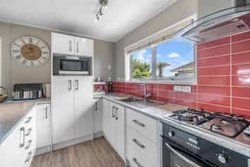 167 Mahia Road, Wattle Downs