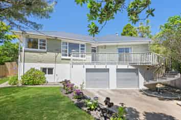 5 Turville Crescent, Newlands