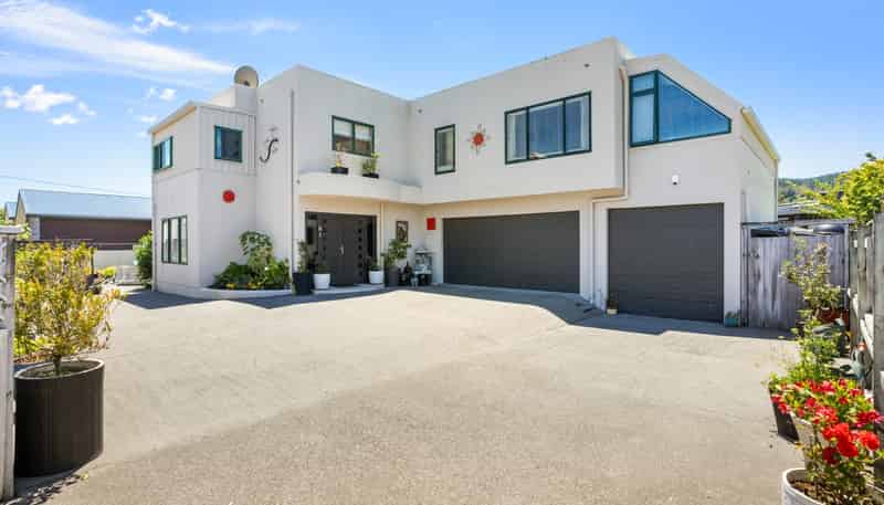 620 Harbour View Road, Whangamata