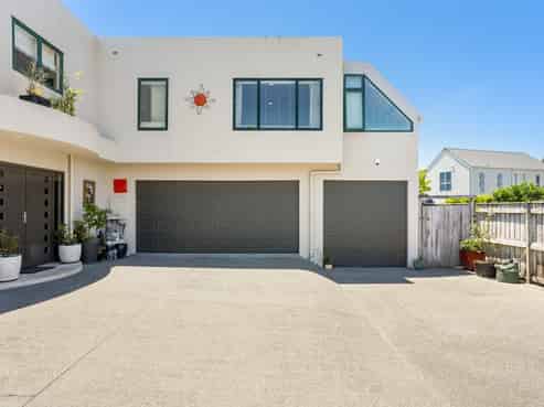 620 Harbour View Road, Whangamata