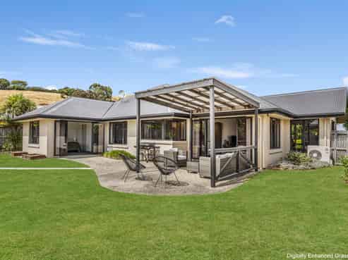 9 Ashdonleigh Grove, Stoke