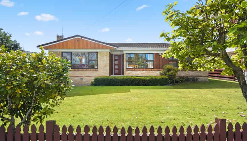 49 Fenwick Crescent, Hillcrest