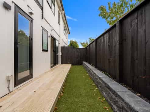 5D Truro Road, Sandringham