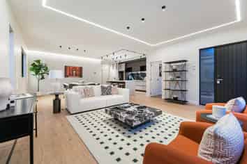 28 Evergreen Parade, Karaka