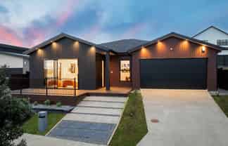 28 Evergreen Parade, Karaka